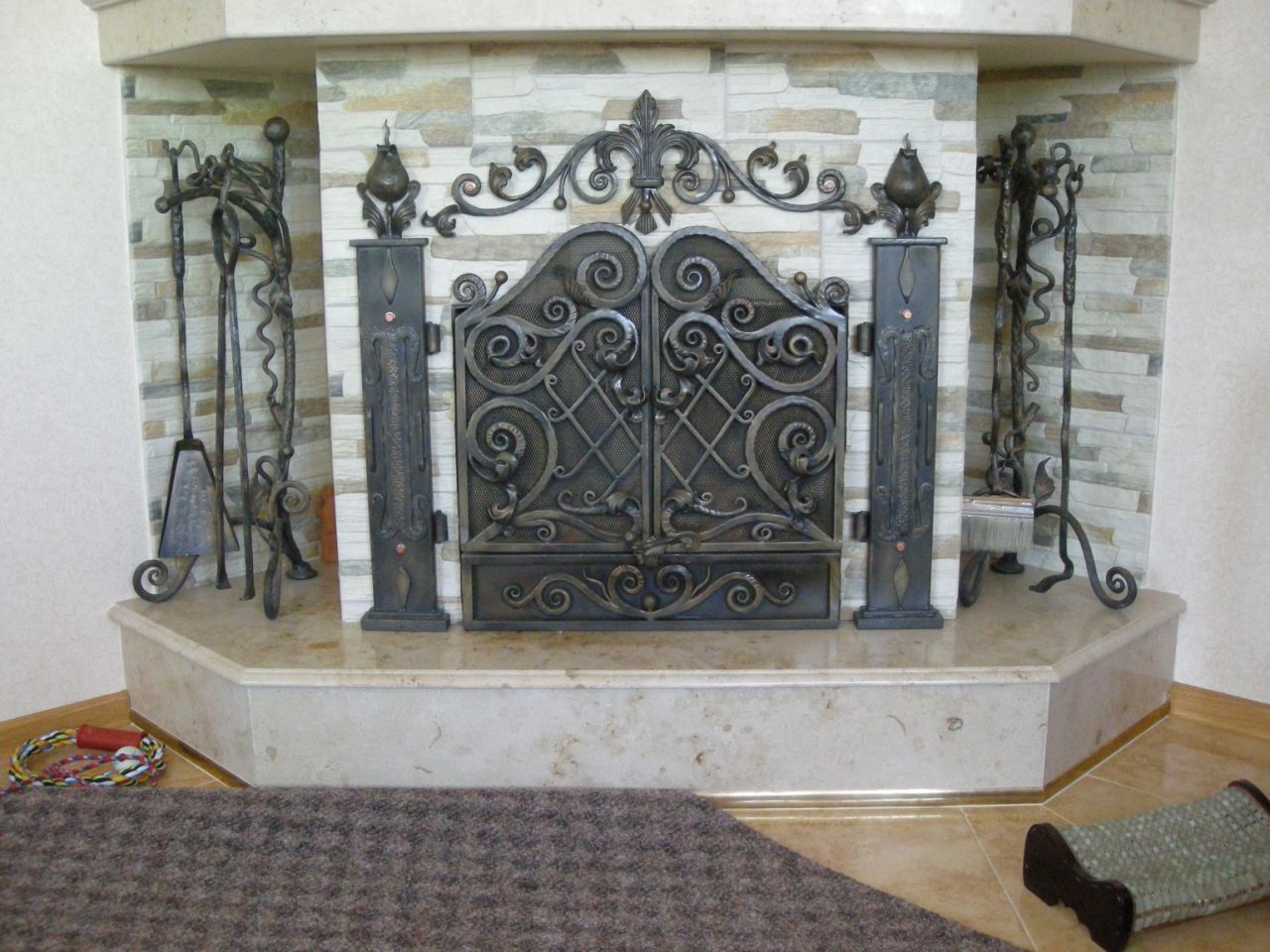 Fireplace grates